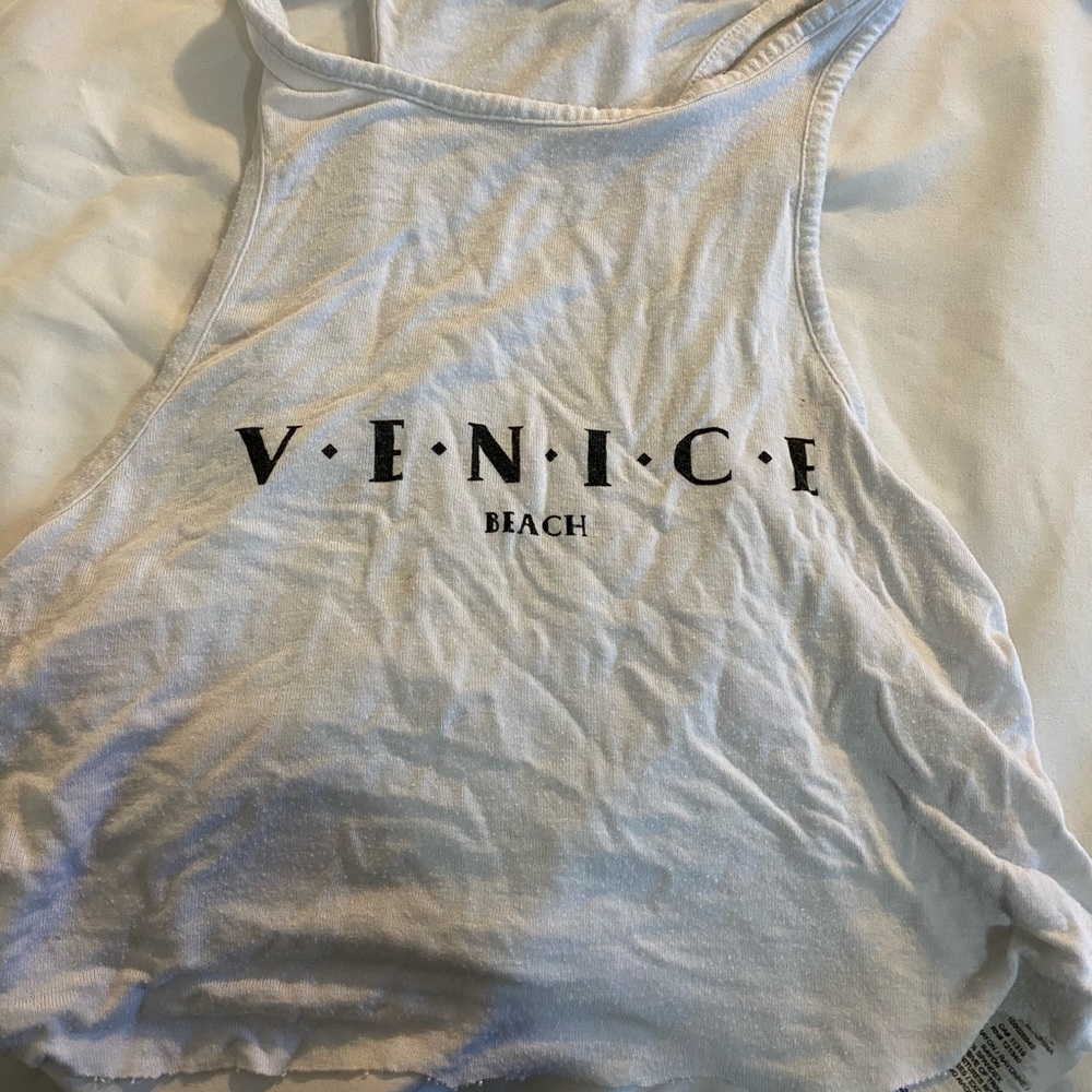 Express white tee